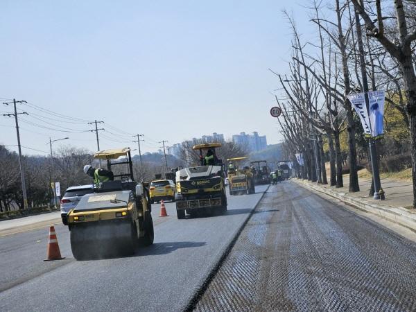 1994182814_Atgd74aZ_f0621800198c9e41d0c1