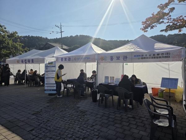 1994182814_RWT9Sbtk_c817b724944dd6f7ca72