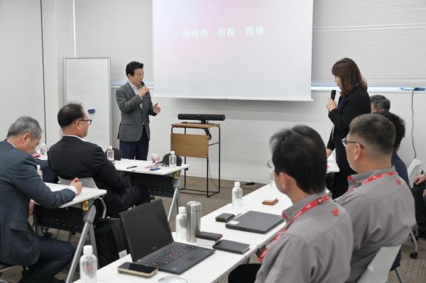 1994182814_LEMP5Z9s_d98ac5106a9056d32e8f