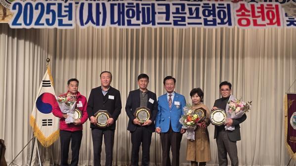 1949227467_iBc3U81H_71f2f0fb25366067db9a