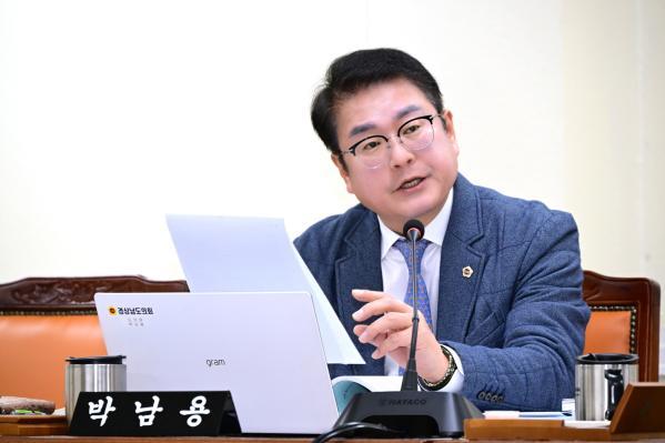 1994182814_eaoQONrT_26f385acf982eb943e56