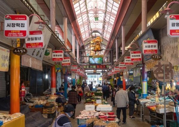 1994182814_2GktSdiC_699863aeadc121c27123