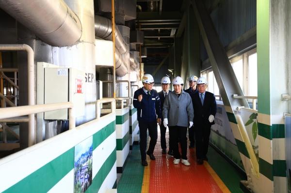 1994182814_RnwhYF62_d9204850002c3ea05337