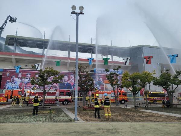 1994182814_zF2gh5tU_00667644a7320f23609b