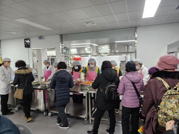 1994182814_6P9aMezk_81fc3d0cd4771890a92d