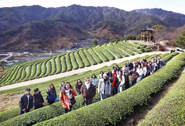 1994182814_XDTkUmpq_775daea9230e96f24459