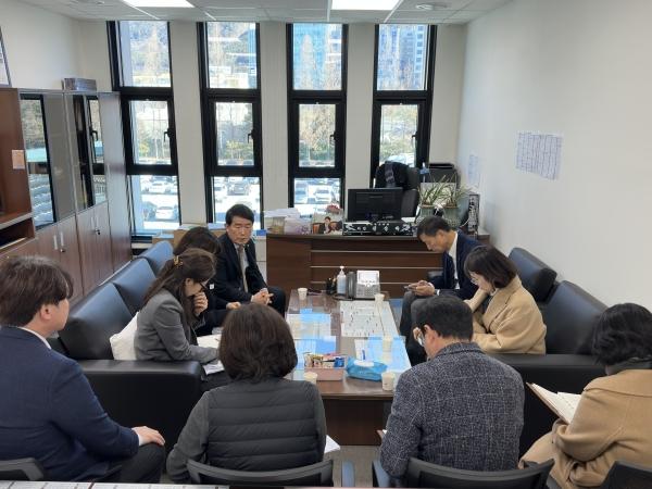 1994182814_u5F4syKR_6eb9ecd85524418f8540