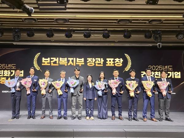 1994182814_vBHaf9Ft_2effb45f5196b31f9e77