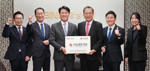 1994182814_yiXmbIgj_f6ae5ccb6eb1873ee6dd