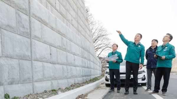 1994182814_PwpCQhoG_ea862fb42f1c3842ae71