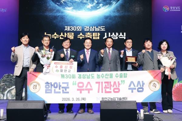 1994182814_Zvs3DTpU_e023a1a2d3e18f4ed289