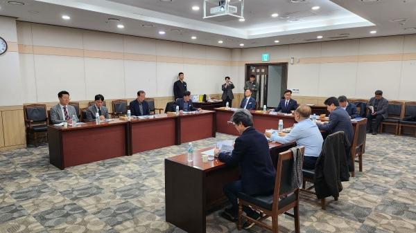 1994182814_oCau3tPG_69e37a2e5da08f560e4d