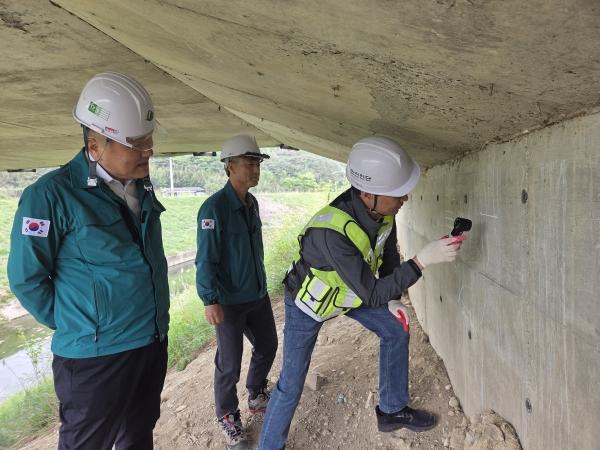 1994182814_0G6xnfP8_4d25b5162748810c7fef