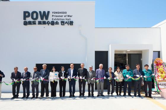 1994182814_Cnm7aDwi_8e83fcdf0067ef4dbdd2