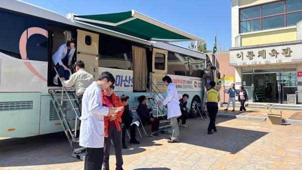 1994182814_Vbk4J5Ul_a328d85b69ced922d6fc