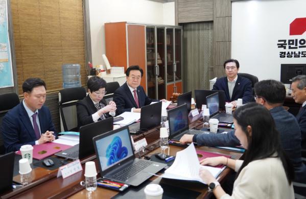 1994182814_xLwhUQ4e_50b43295b061057fe3c7