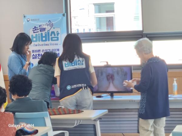 1994182814_ZCWJ1RPS_4ba4355c5081df75de27